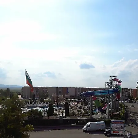 아파트 Aquapark 1 *